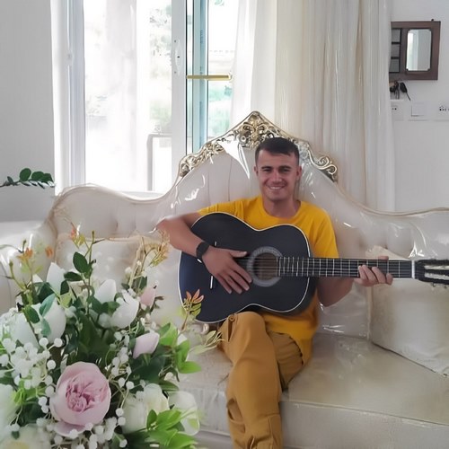 دانلود آهنگ پدرام امینی به نام مشهور